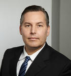 Peter Azzarello photo