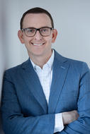 Avi Robbins photo